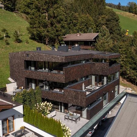 Sunny Ferienwohnungen Ski In - Ski Out Self Check In Zell am See Exterior foto