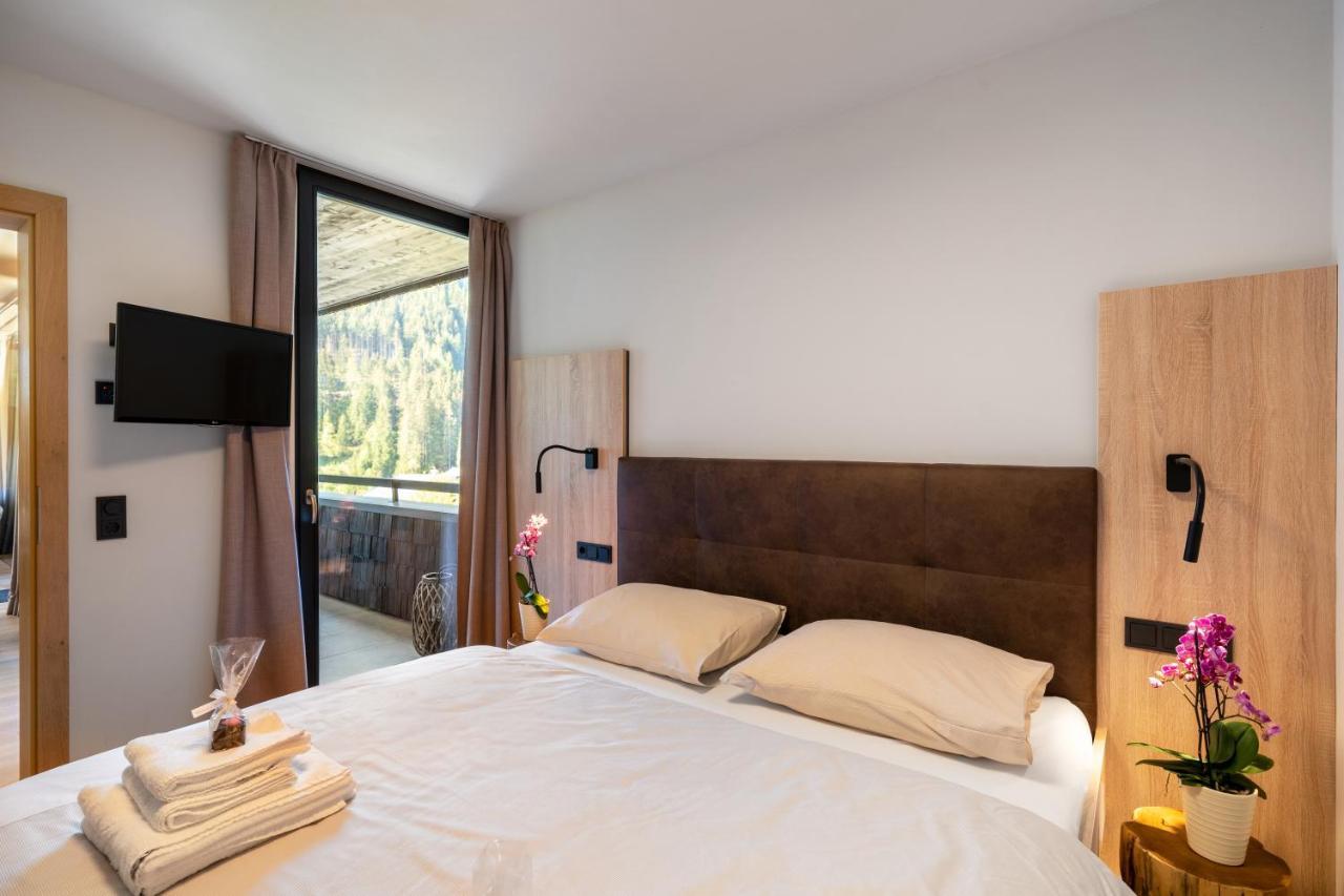 Sunny Ferienwohnungen Ski In - Ski Out Self Check In Zell am See Exterior foto